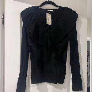 Beautiful V-Neck Sweater!